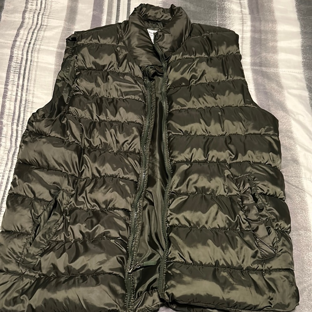 Champion Puffer Vest